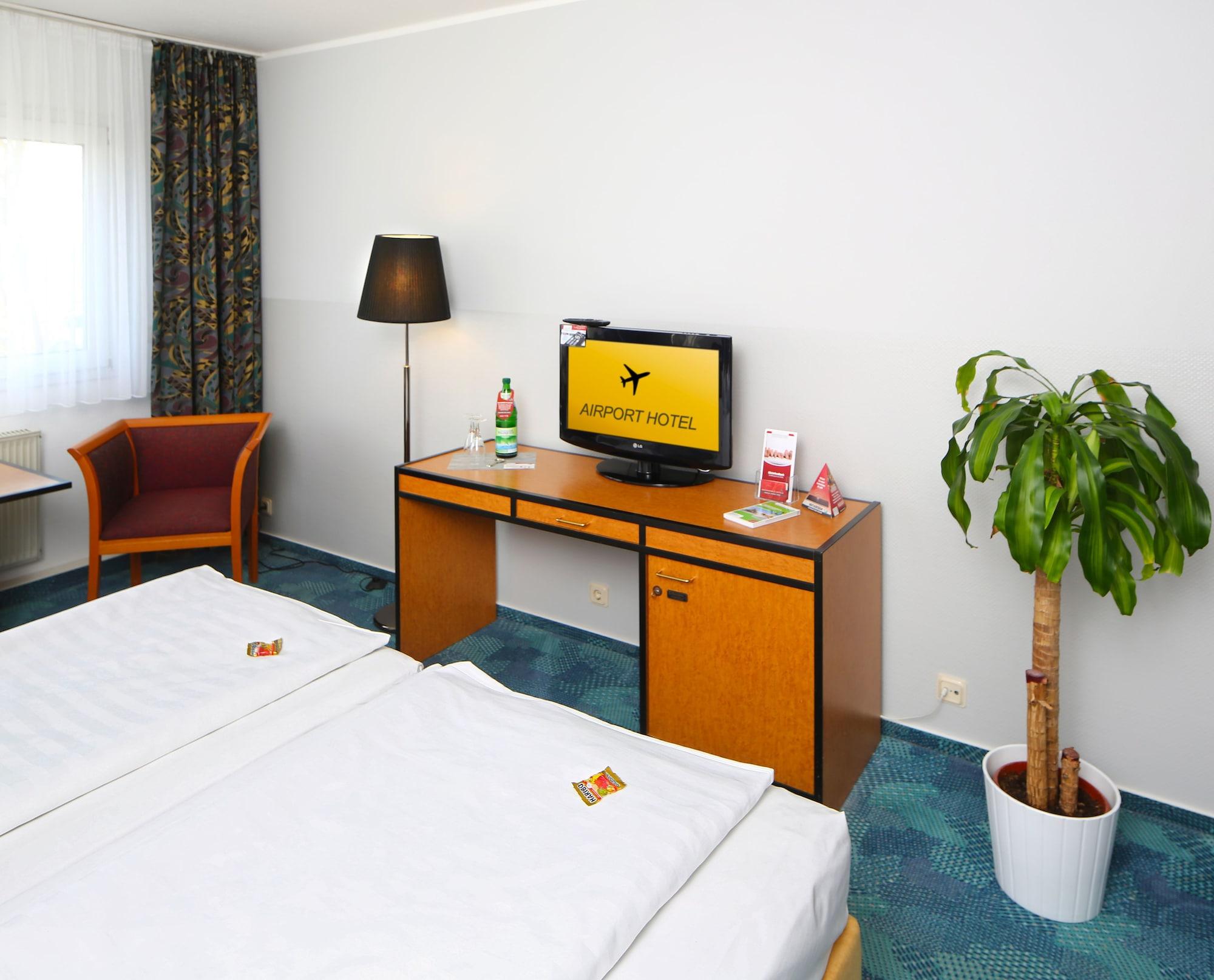 Airport Hotel Erfurt Buitenkant foto