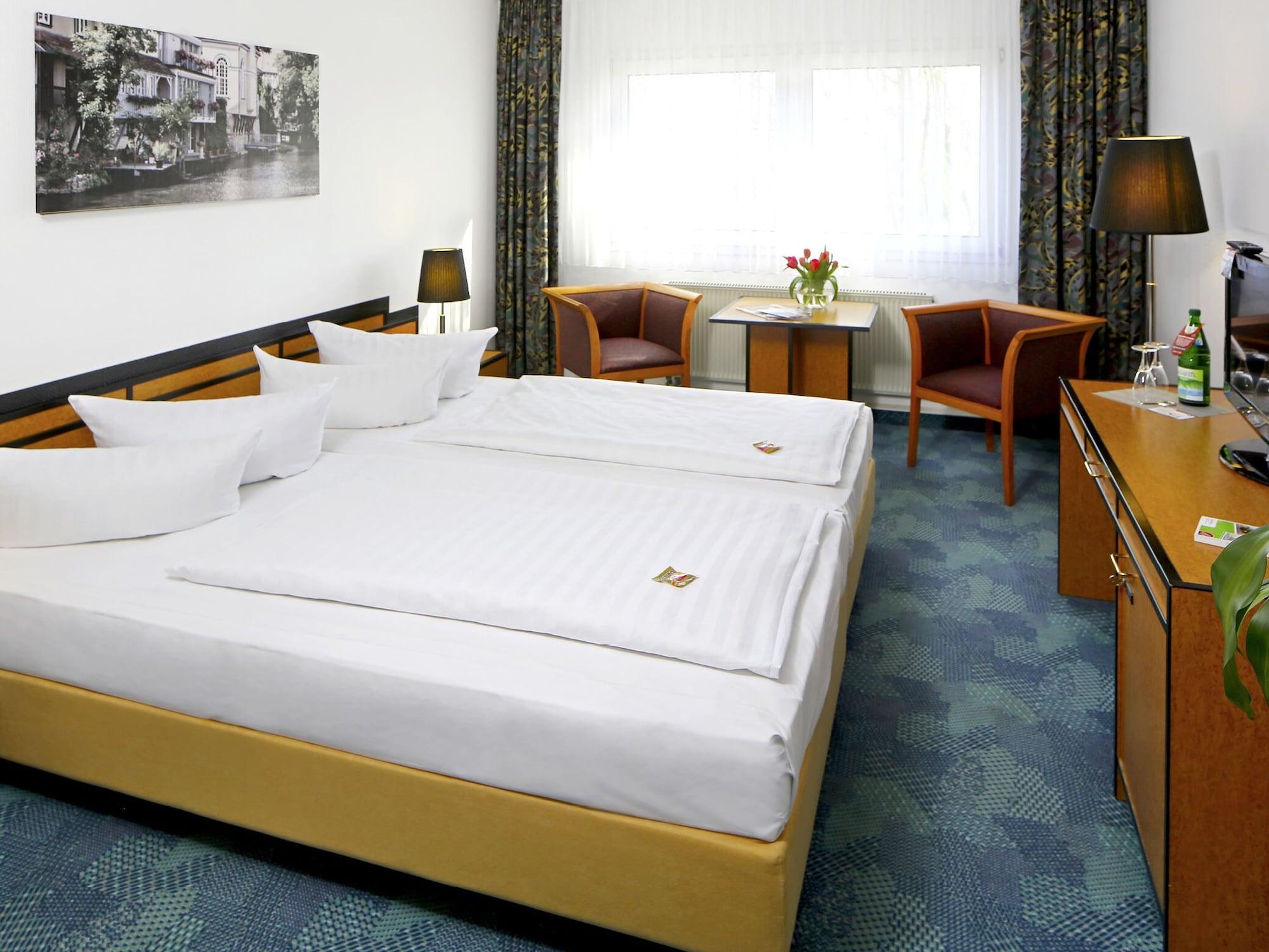 Airport Hotel Erfurt Buitenkant foto