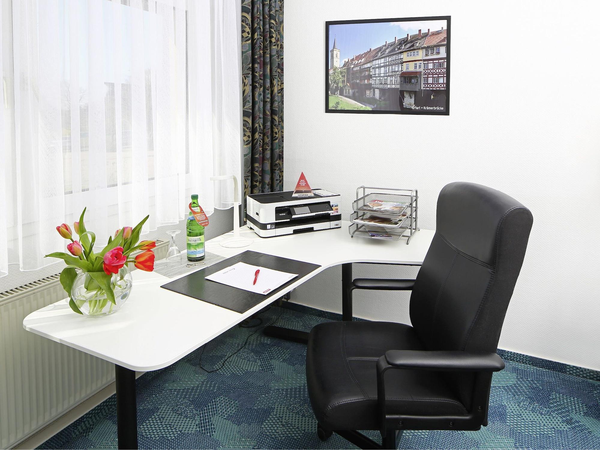 Airport Hotel Erfurt Buitenkant foto