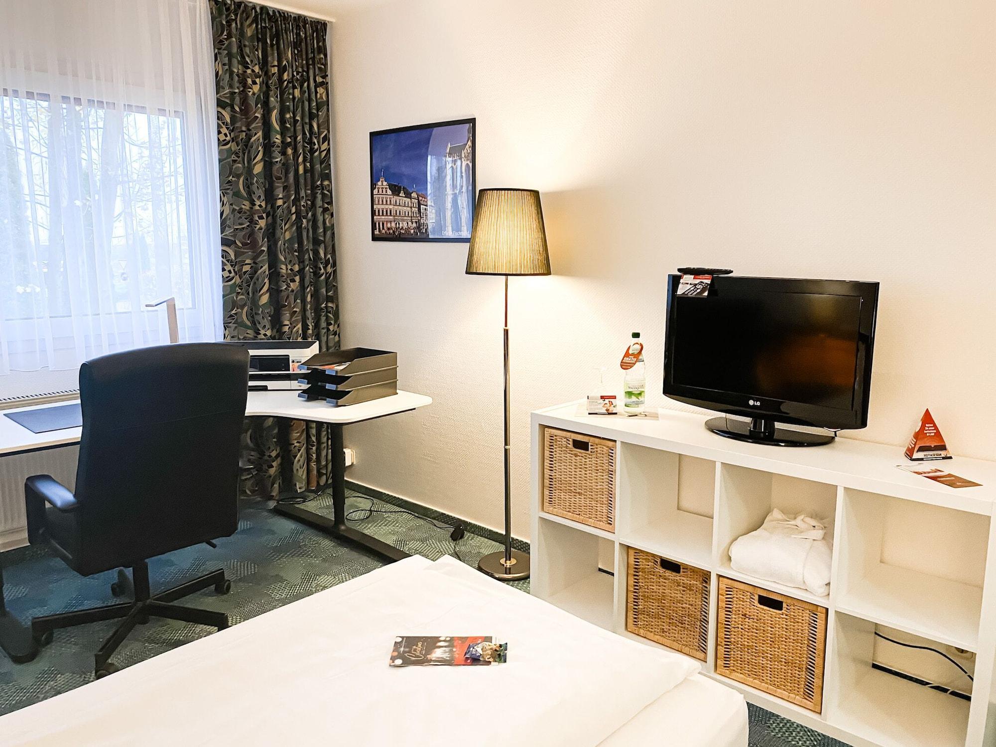 Airport Hotel Erfurt Buitenkant foto