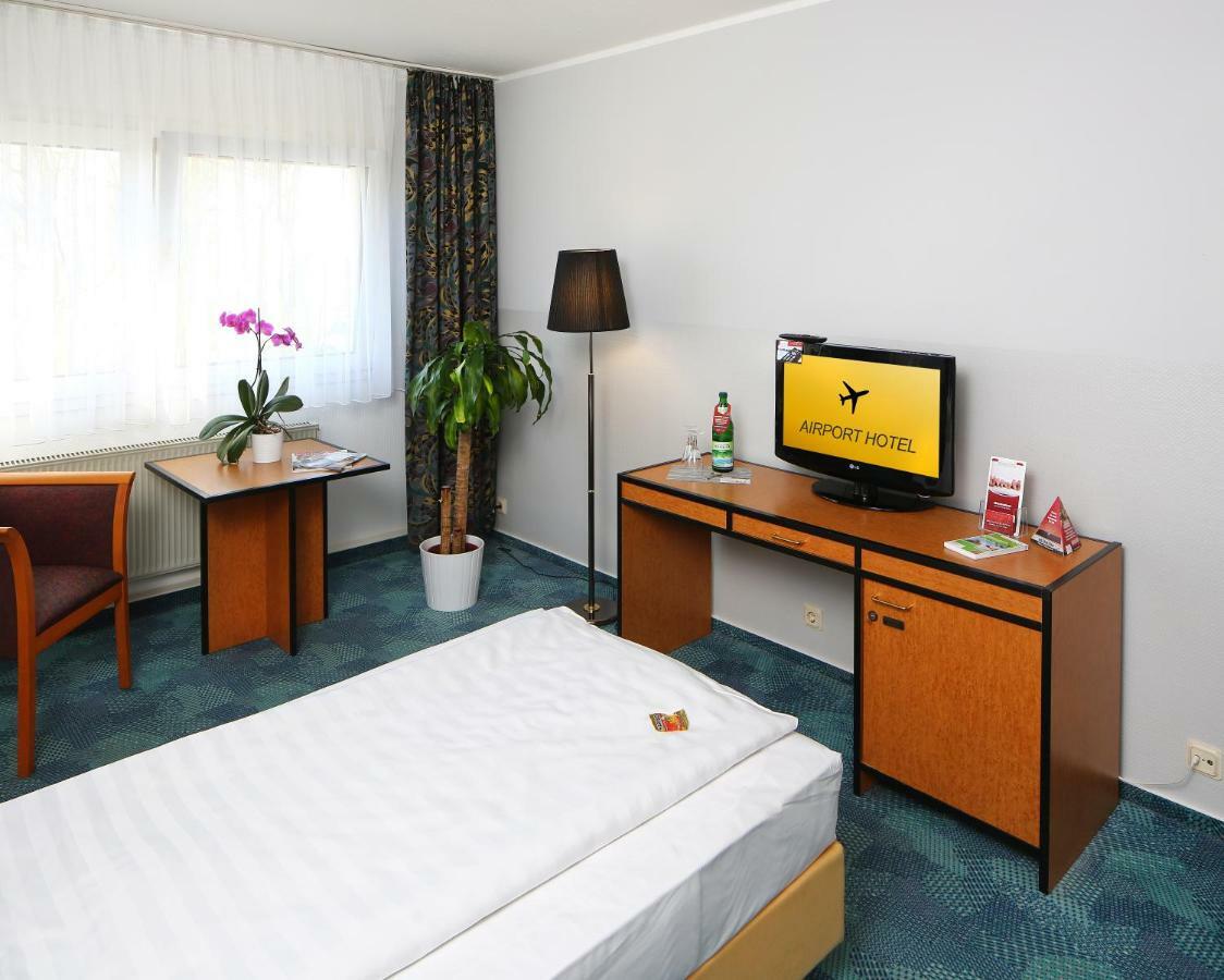 Airport Hotel Erfurt Buitenkant foto